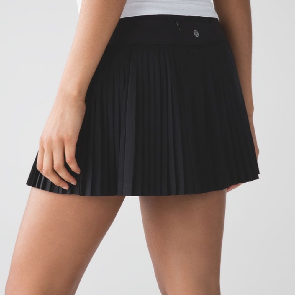 lululemon athletica Pleated Skirt